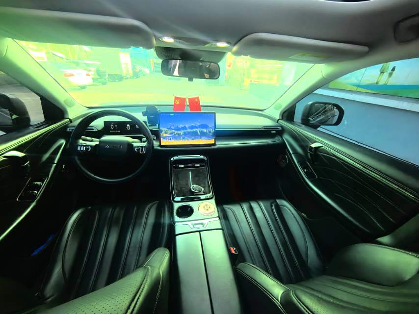 AION V Model Year 埃安霸王龙 650 智豪版