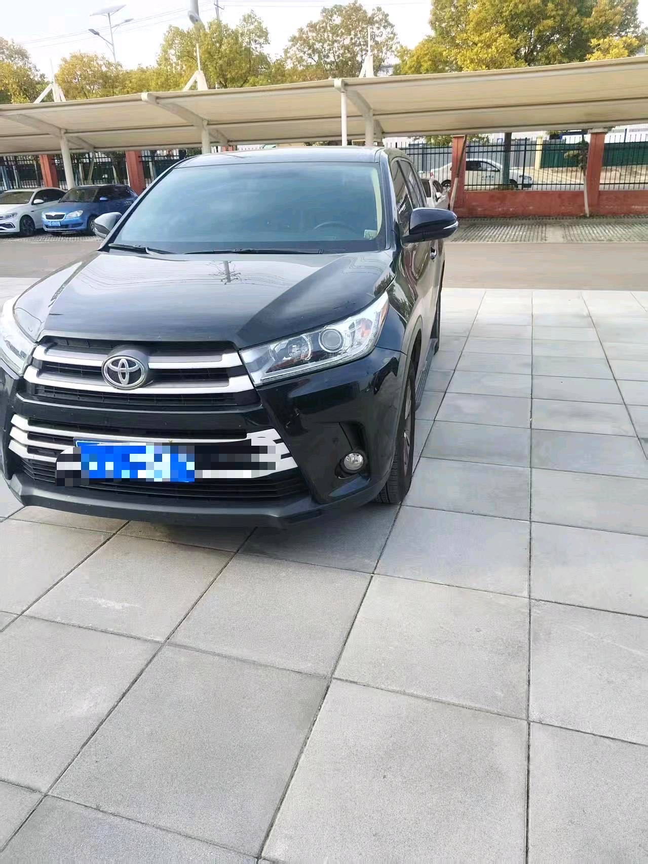 汉兰达 Model Year 2.0T 四驱精英版 7 Seats 国 VI