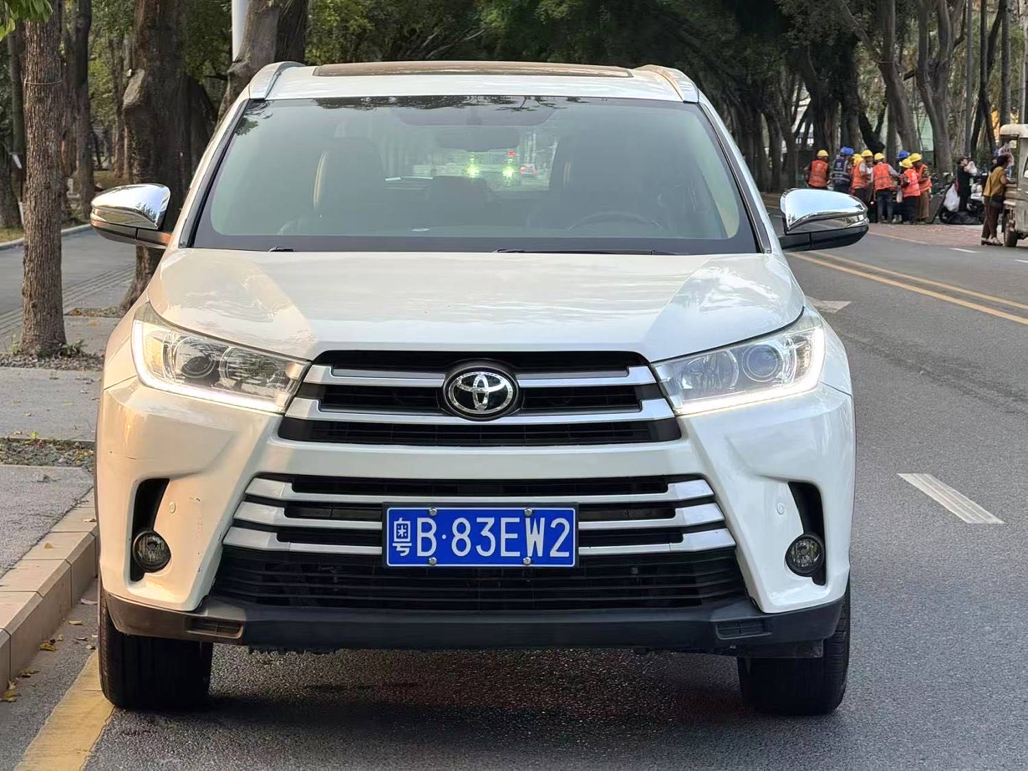 汉兰达 Model Year 2.0T 四驱豪华导航版 7 Seats