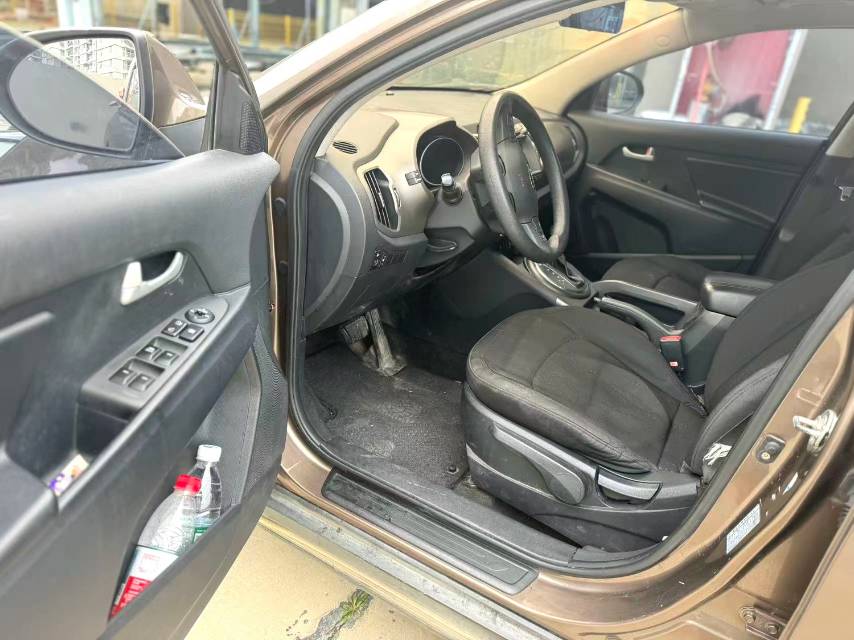 智跑 Model Year 2.0L 自动两驱版 GL