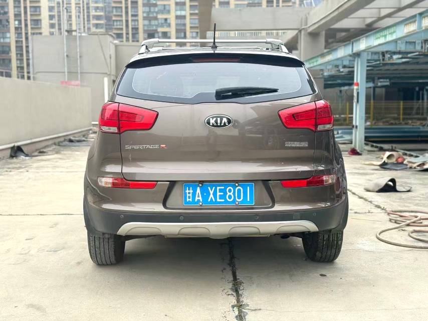 智跑 Model Year 2.0L 自动两驱版 GL