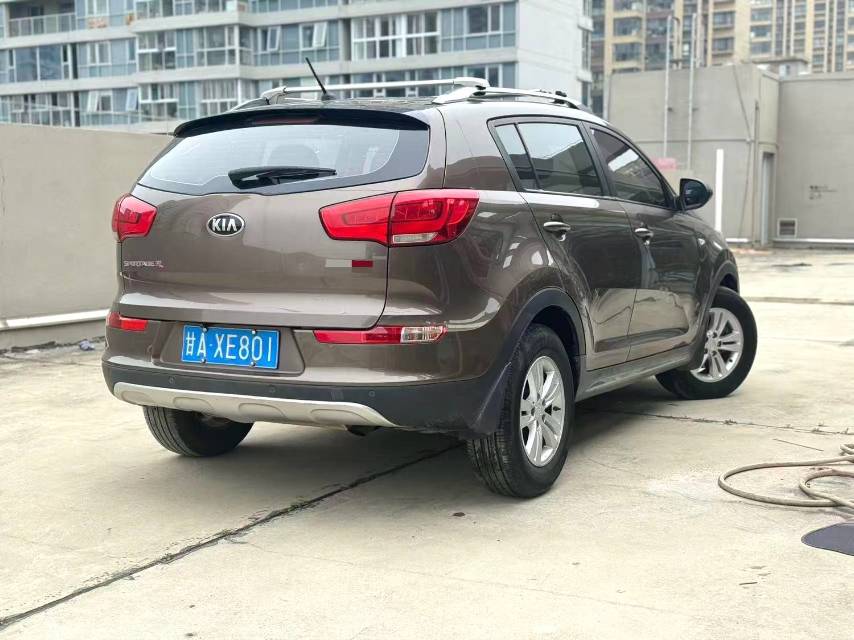 智跑 Model Year 2.0L 自动两驱版 GL