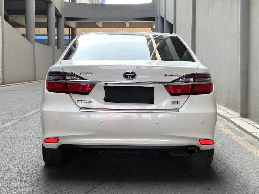 凯美瑞 Model Year 双擎 2.5HG 豪华导航版