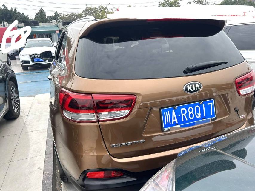索兰托 Model Year 索兰托 L (Liter) 2.0T Gasoline 4WD 精英版 5 Seats 国 IV