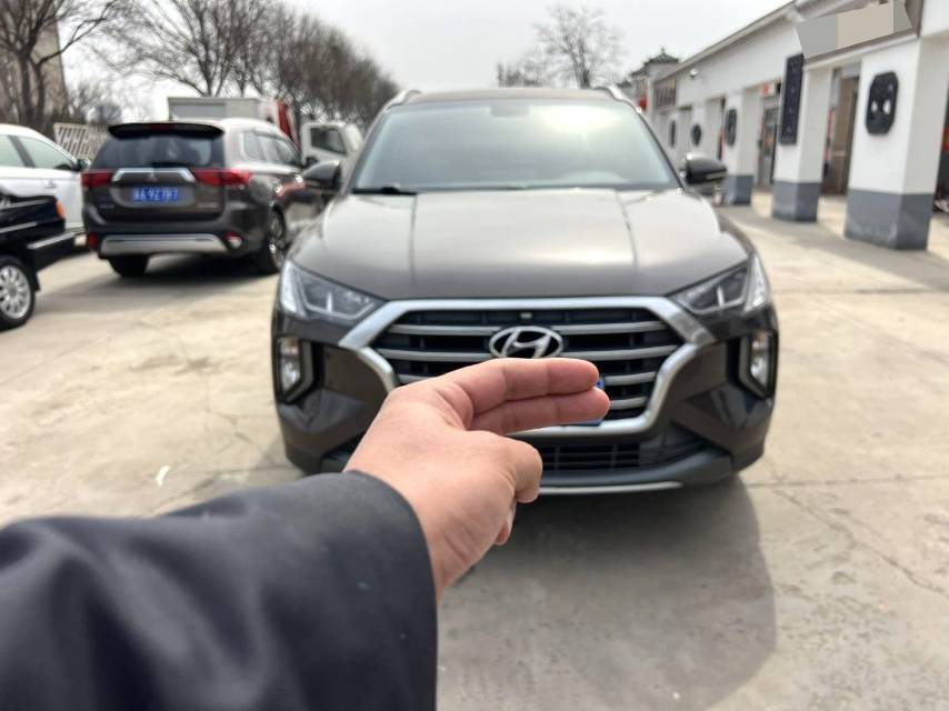 途胜 Model Year 280TGDi 双离合两驱智联版 国 VI