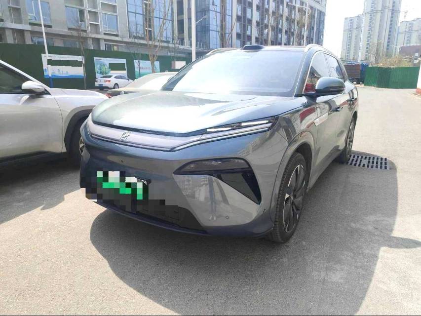 唐 L（升） 年度款 电动汽车 600公里 四驱激光雷达旗舰版
