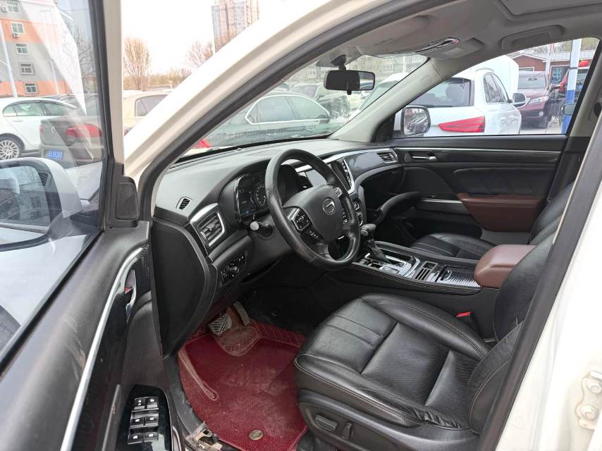 传祺 GS 7 Model Year 280T 两驱豪华型