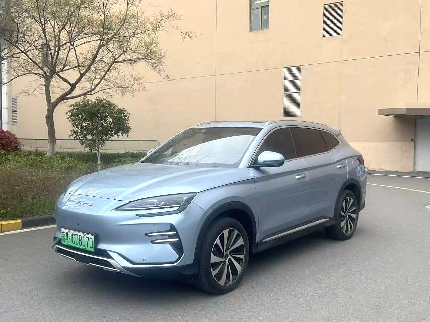 BYD PLUS — электромобиль на альтернативном топливе с запасом хода 520 км