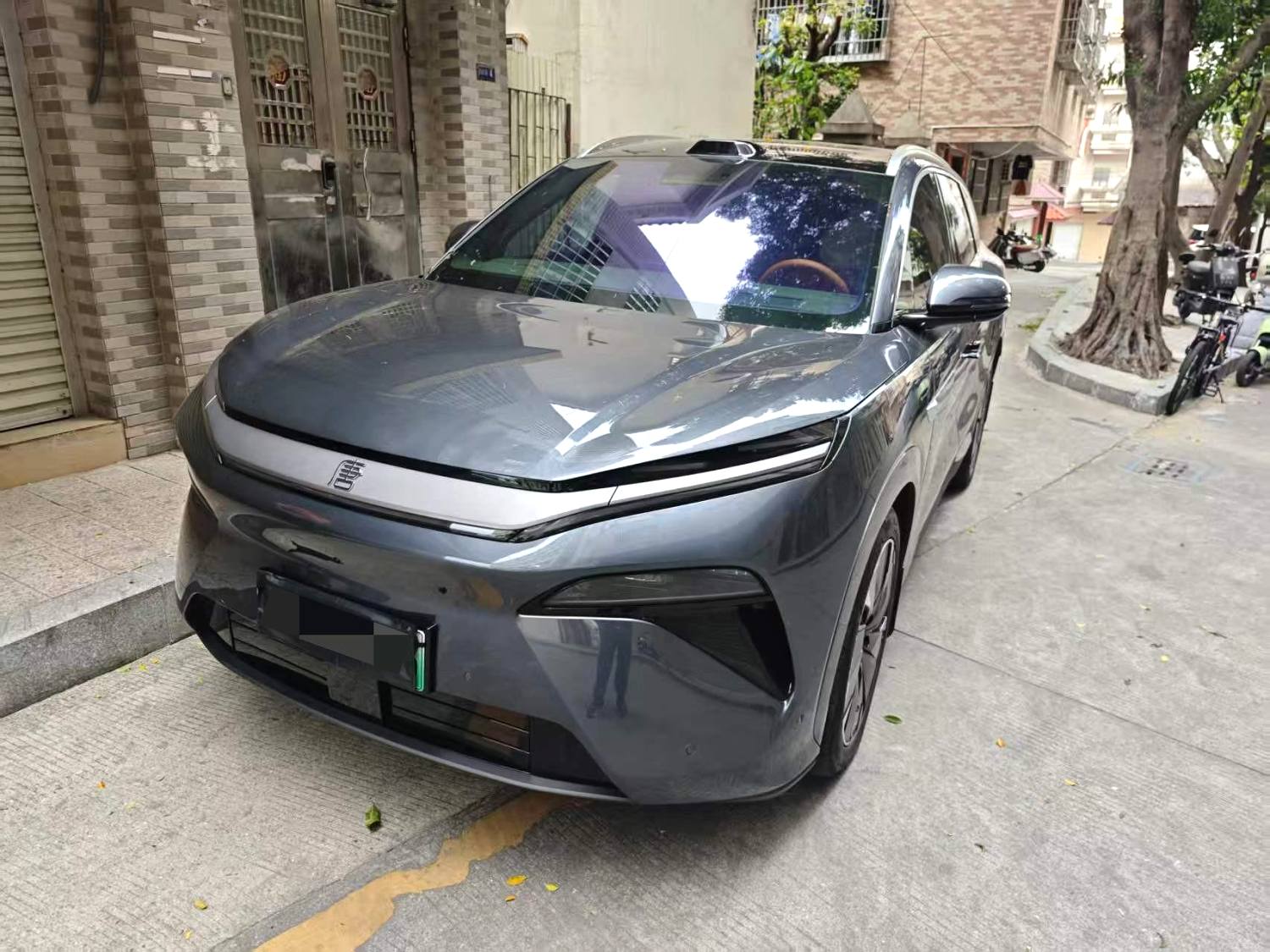 Электромобиль BYD L (Liter) с запасом хода 600 км и полным приводом