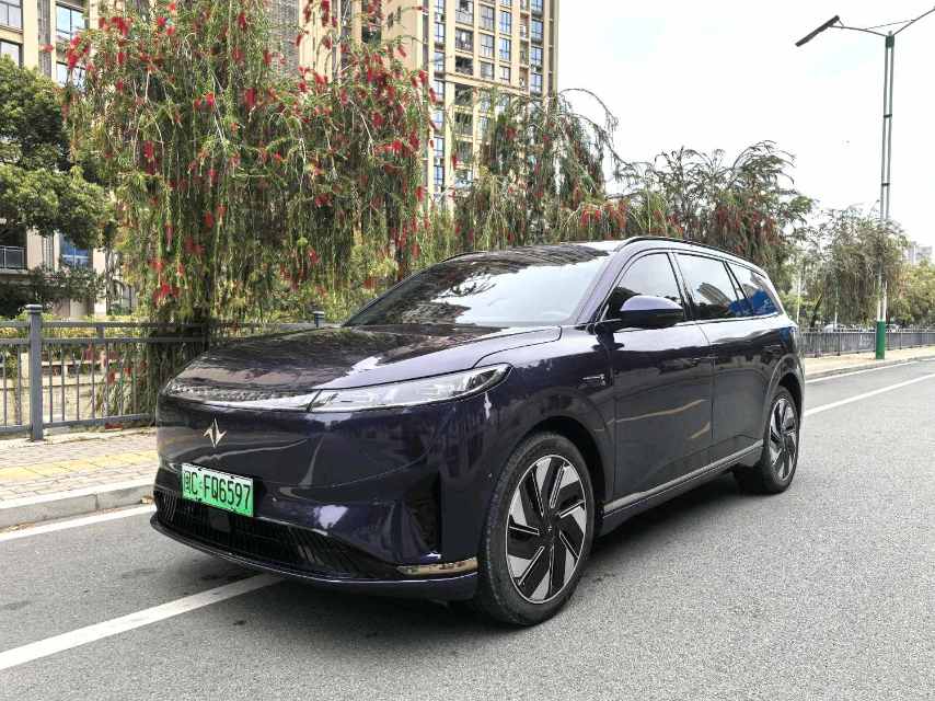 e 008 Model Year 210Max 增程版 6 Seats