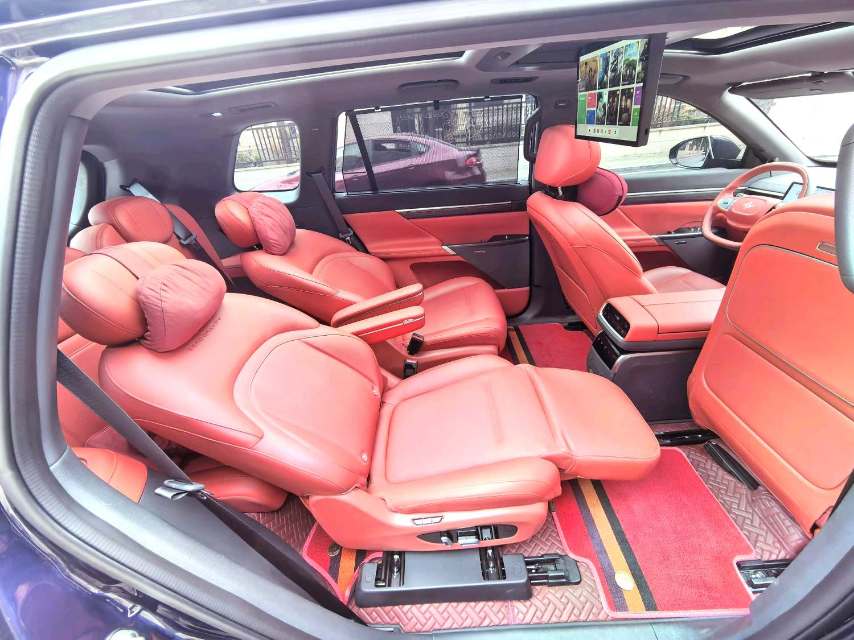 e 008 Model Year 210Max 增程版 6 Seats