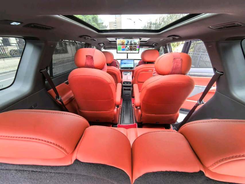 e 008 Model Year 210Max 增程版 6 Seats