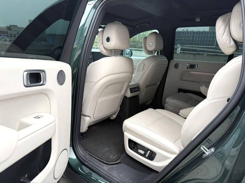 Li Auto L (Liter) 9 Ultra