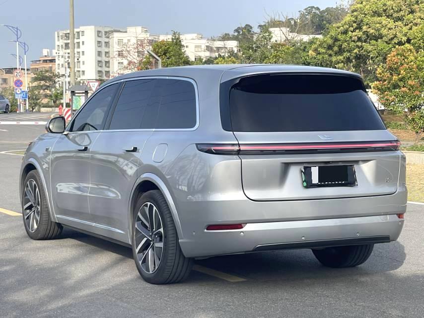理想 L (Liter) 9 Model Year Max