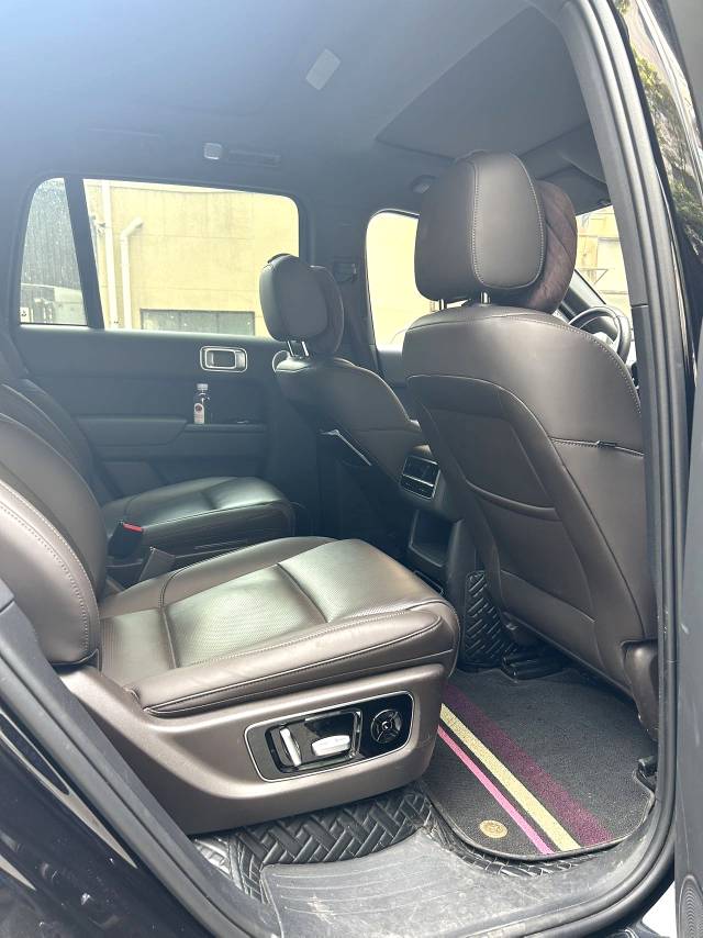 Li Auto L (Liter) 8 Pro