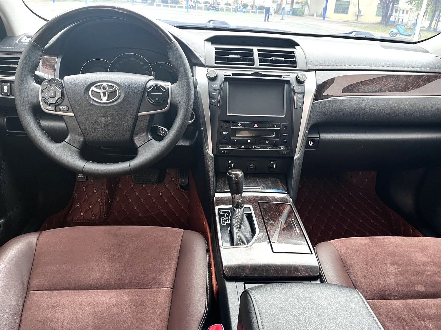 Toyota Camry Hybrid 2.5HG