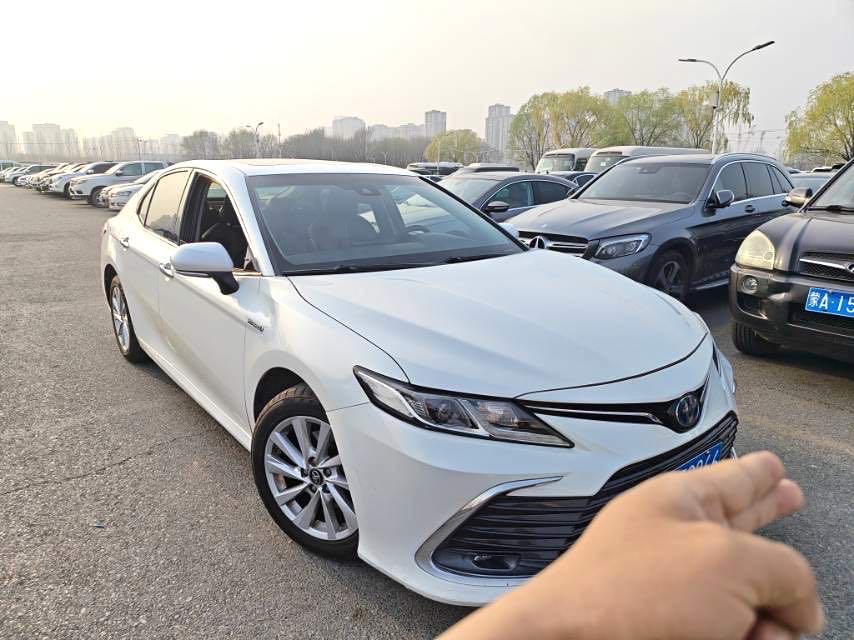 Toyota Camry Hybrid 2.5HGVP Lead