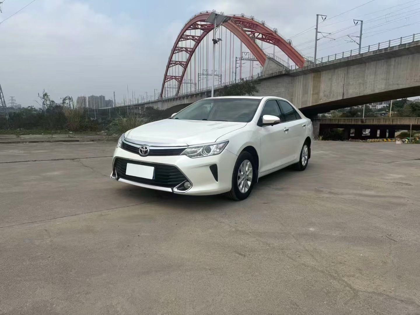 凯美瑞 Model Year 2.0E 十周年纪念精英版