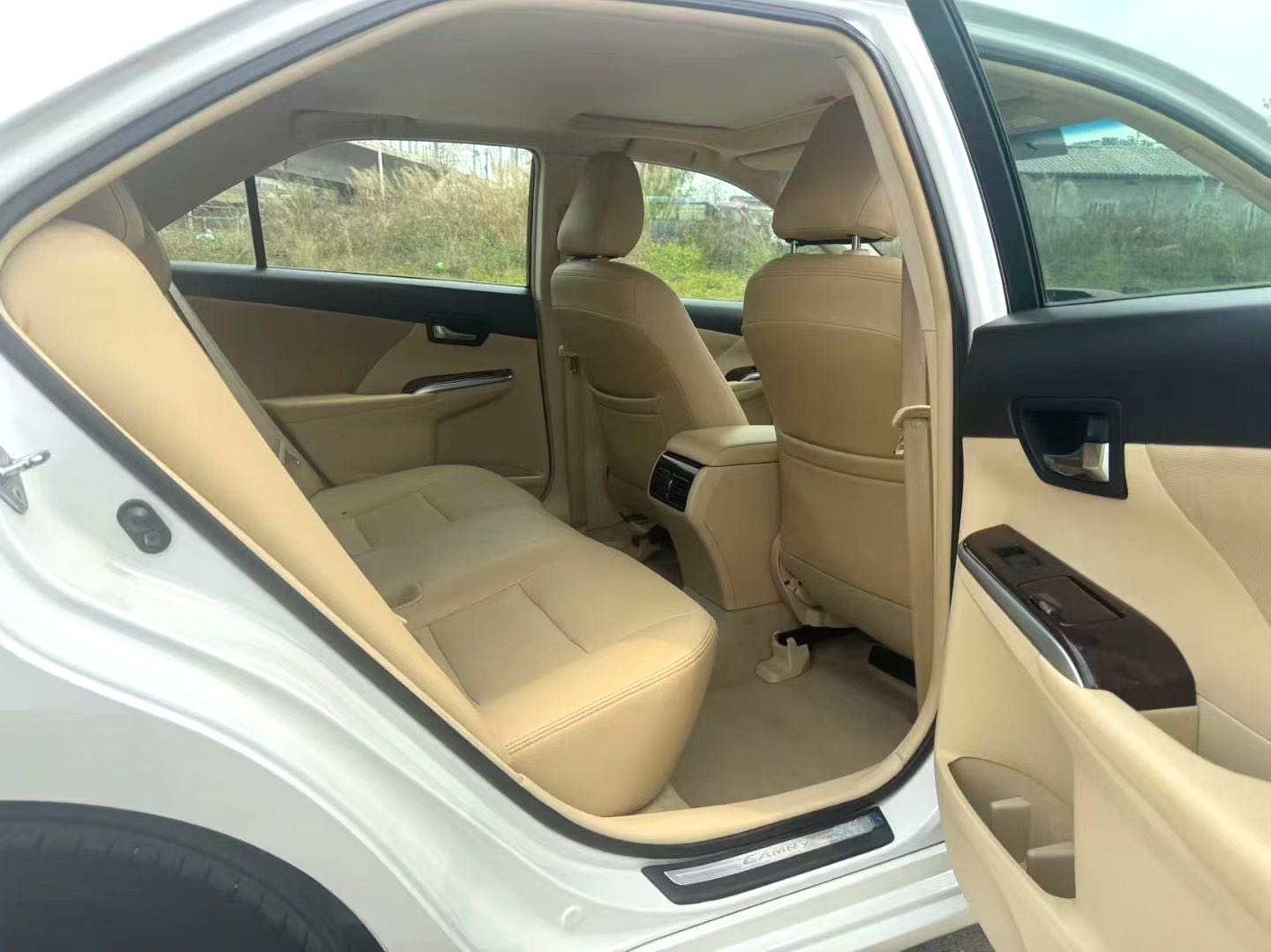 Toyota Camry 2.0E Elite
