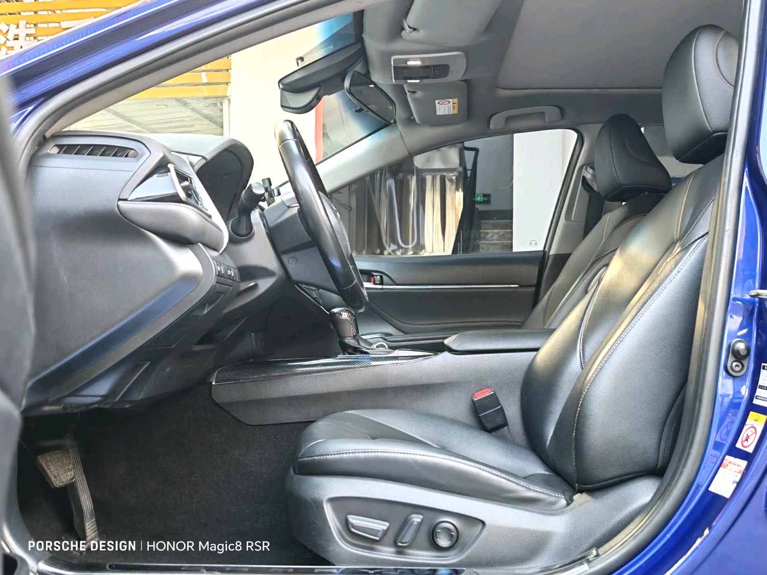 Toyota Camry Hybrid 2.5HG Luxury VI