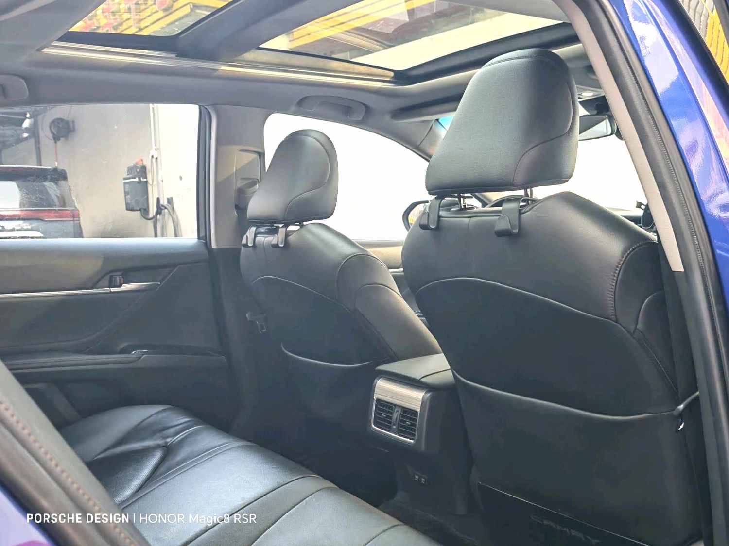 Toyota Camry Hybrid 2.5HG Luxury VI