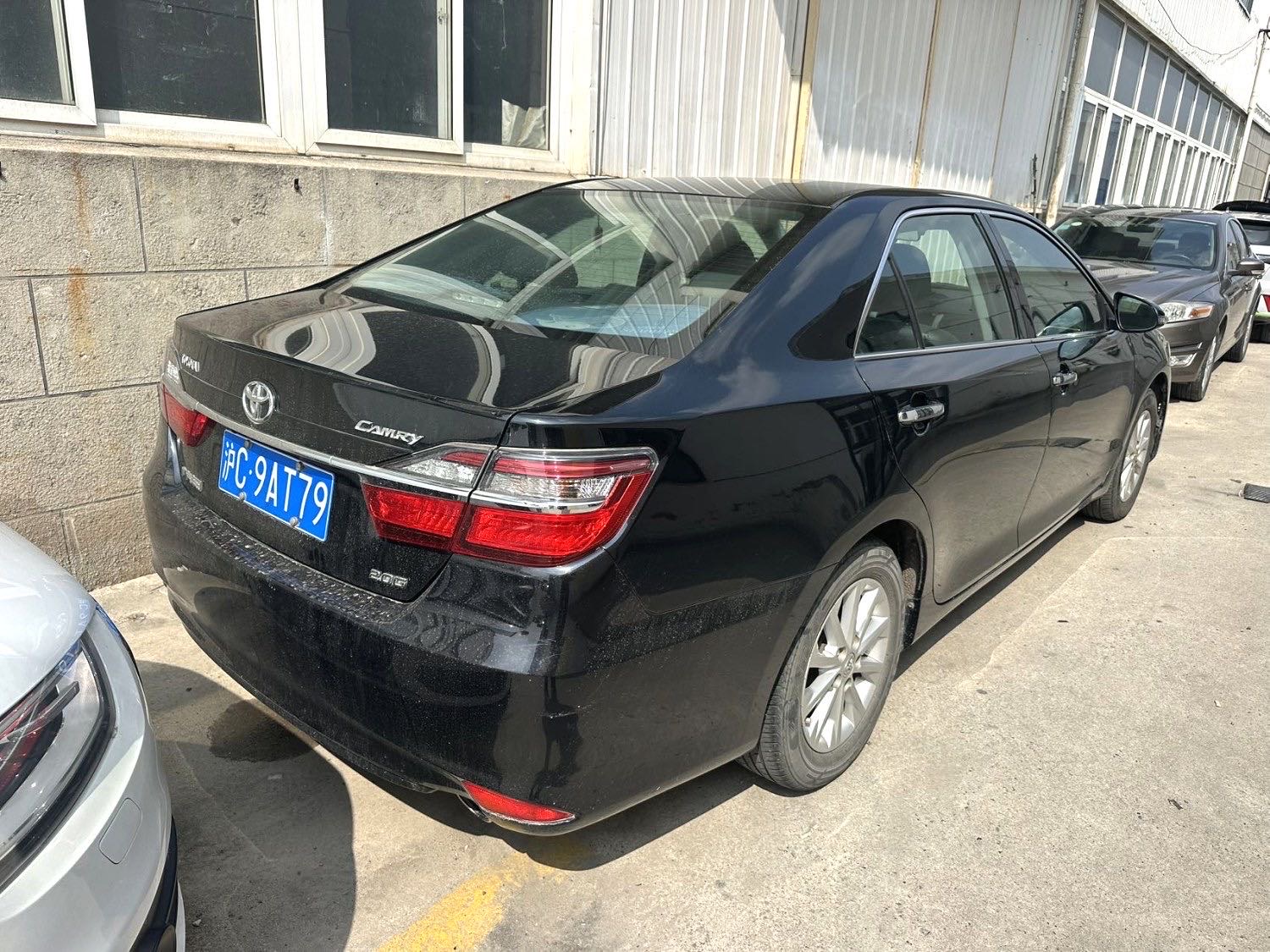 Toyota Camry 2.0G Lead