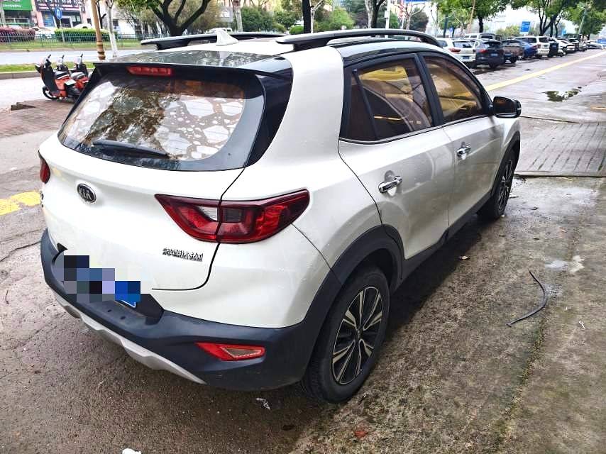奕跑 Model Year 1.4L 自动时尚版 国 VI