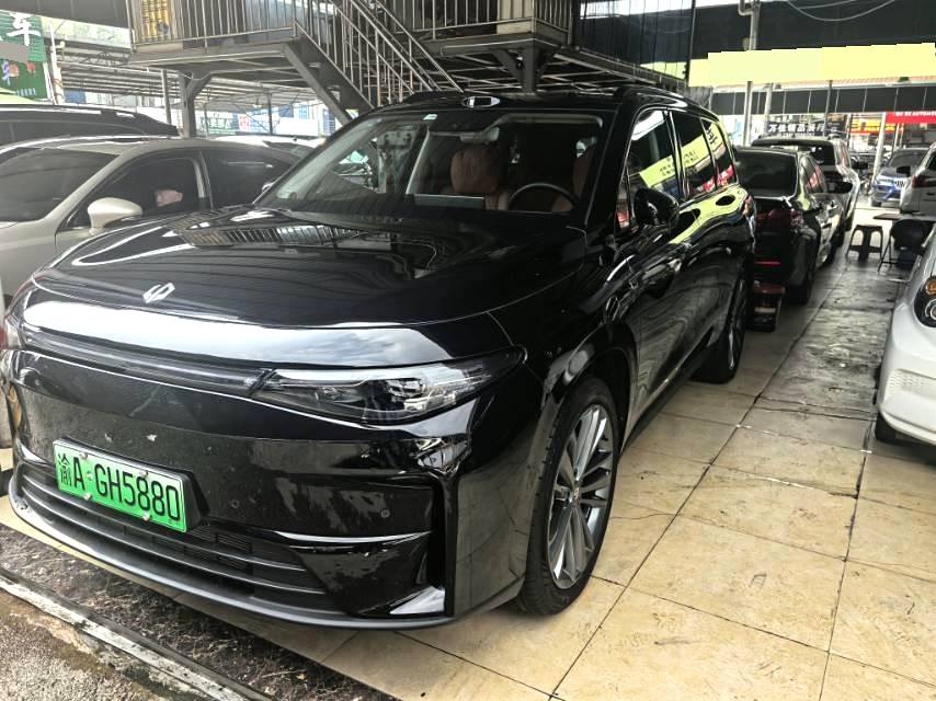 零跑 C 16 Model Year 增程 280 激光雷达智尊版 6 Seats