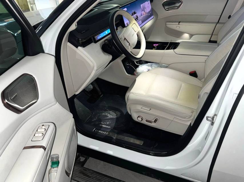 领克 900 Model Year 1.5T Ultra