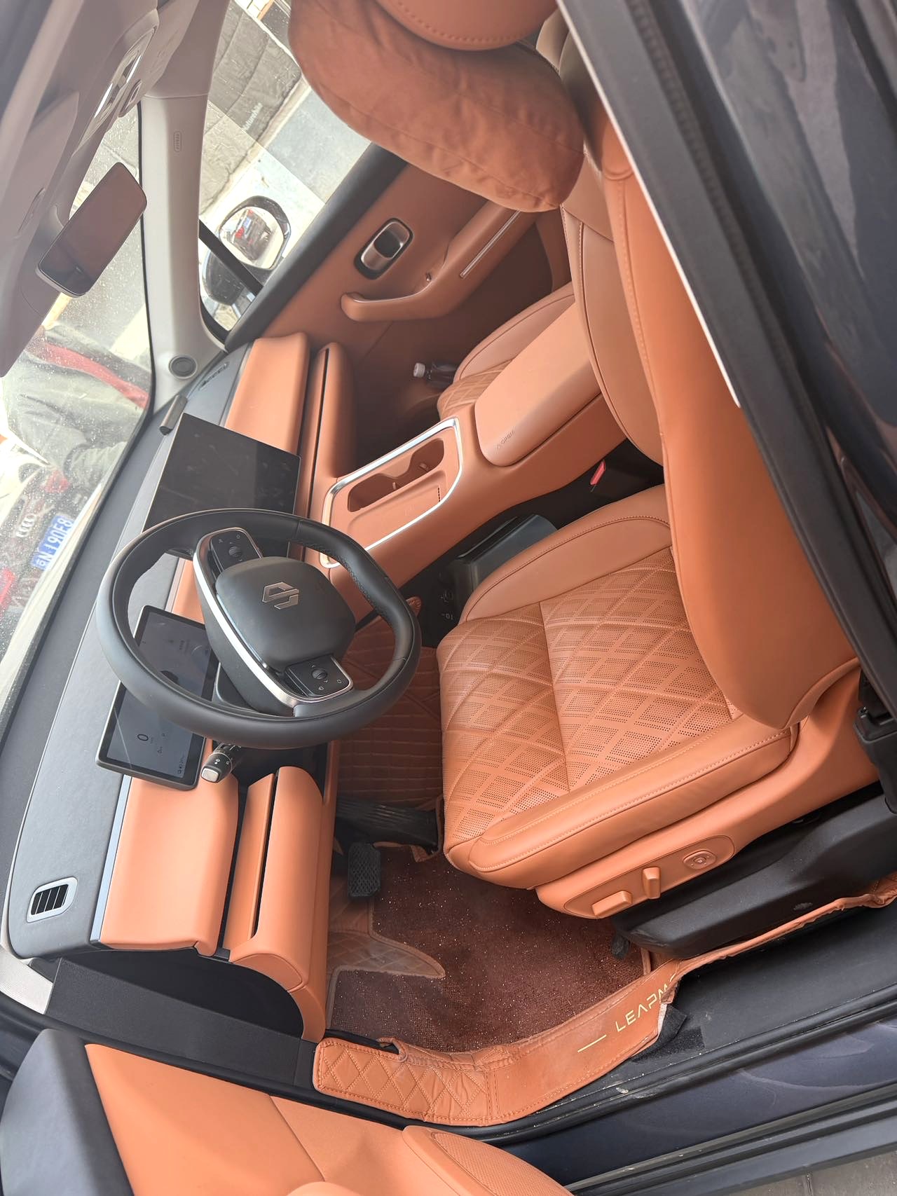 Leapmotor C 16 Electric 630 5 Seats