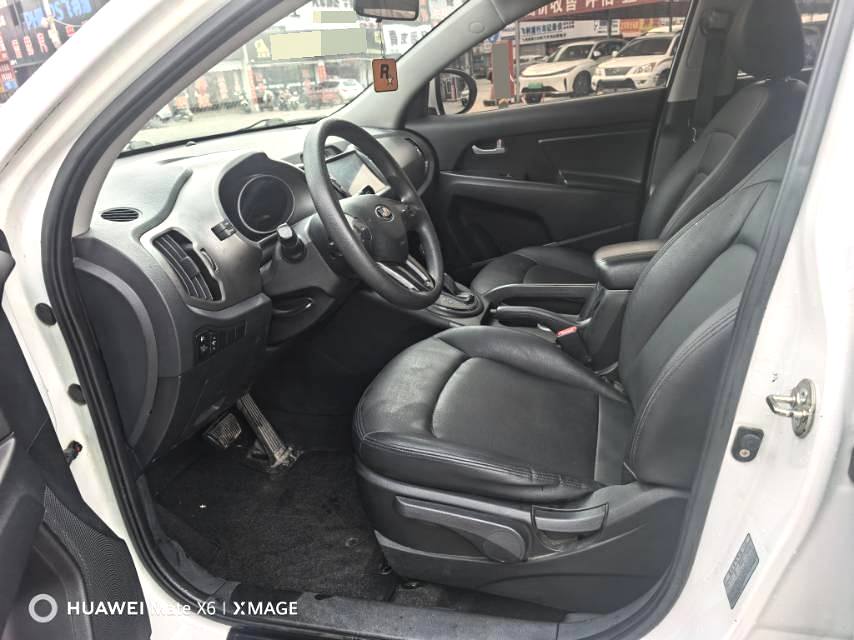 智跑 Model Year 2.0L 自动两驱版 GL