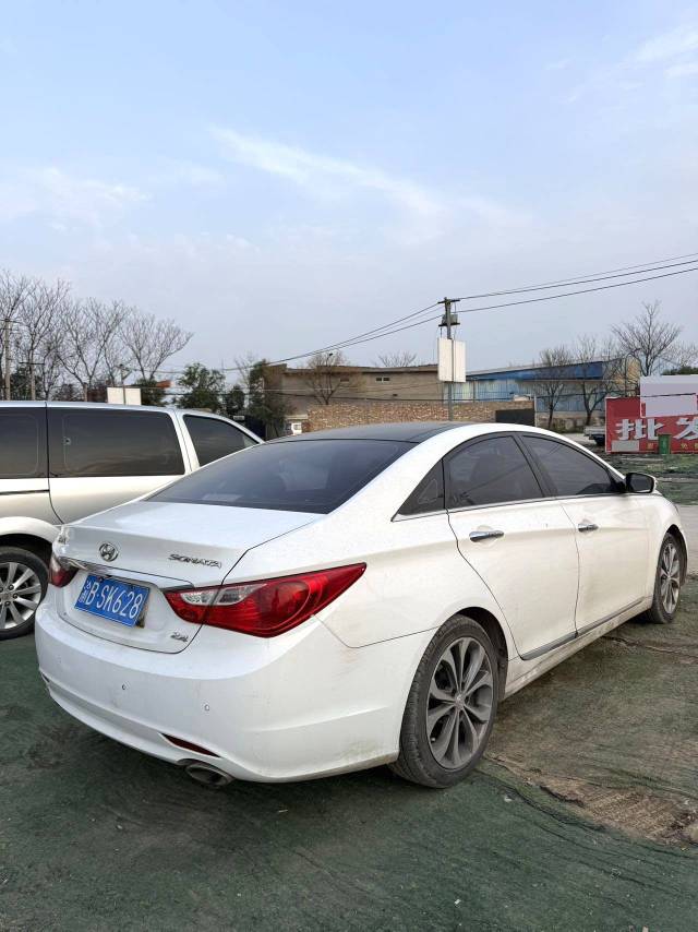 索纳塔 Model Year 经典 2.4L 自动豪华版 国 IV