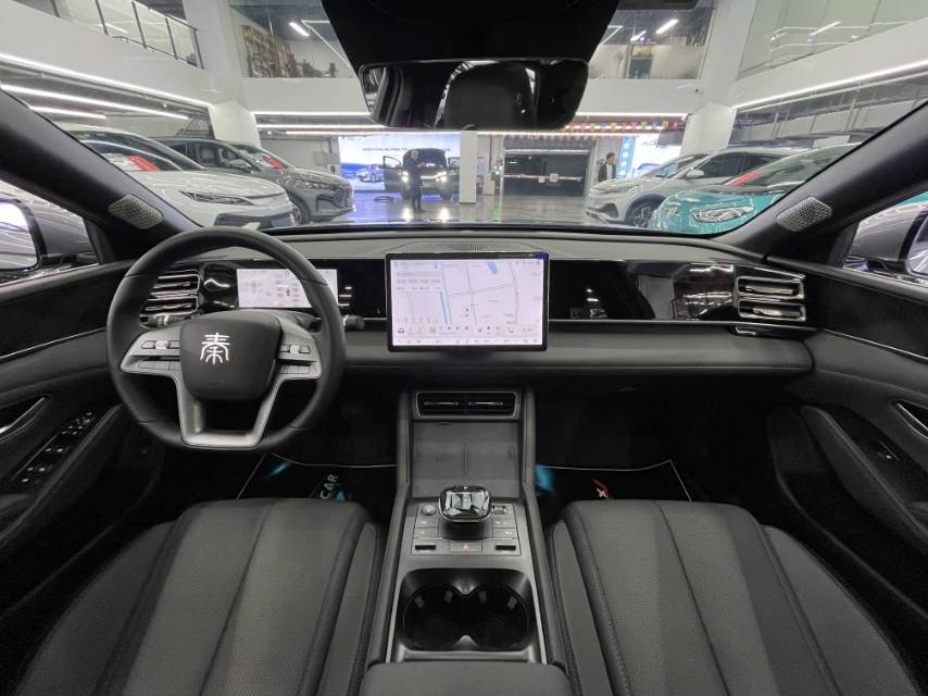 秦 L (Liter) Model Year DM i 智驾版 120KM 超越型