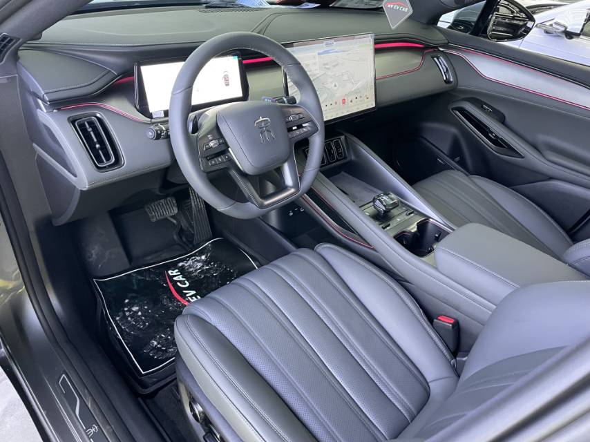 宋 L (Liter) Electric Vehicle Model Year 智驾版 662km 激光雷达卓越型
