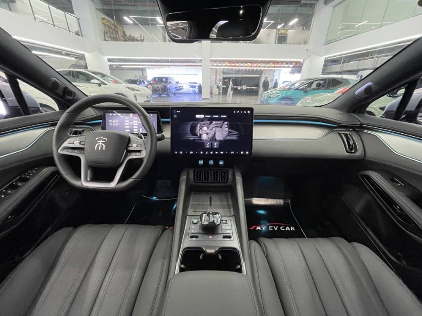 宋 L (Liter) Electric Vehicle Model Year 智驾版 662km 激光雷达卓越型