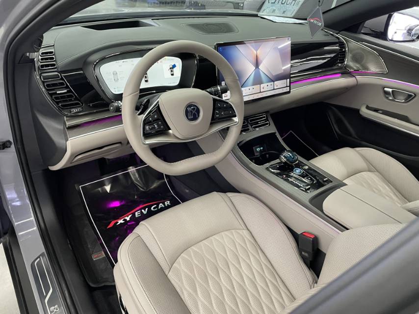 汉 Model Year DM i 智驾版 125KM 激光雷达旗舰型