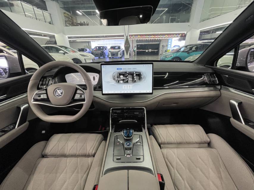 唐新能源 Model Year 智驾版 DM i 115KM Flagship