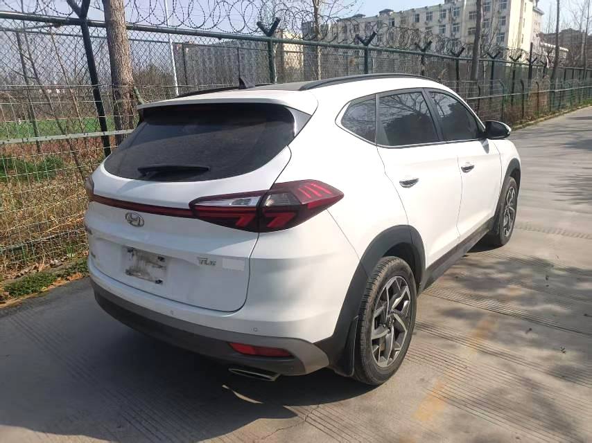 途胜 Model Year 280TGDi 双离合两驱时尚版 国 VI