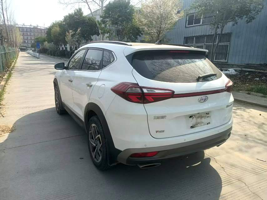 途胜 Model Year 280TGDi 双离合两驱时尚版 国 VI