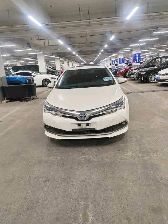 卡罗拉 Model Year 双擎 1.8L E CVT 智尚版