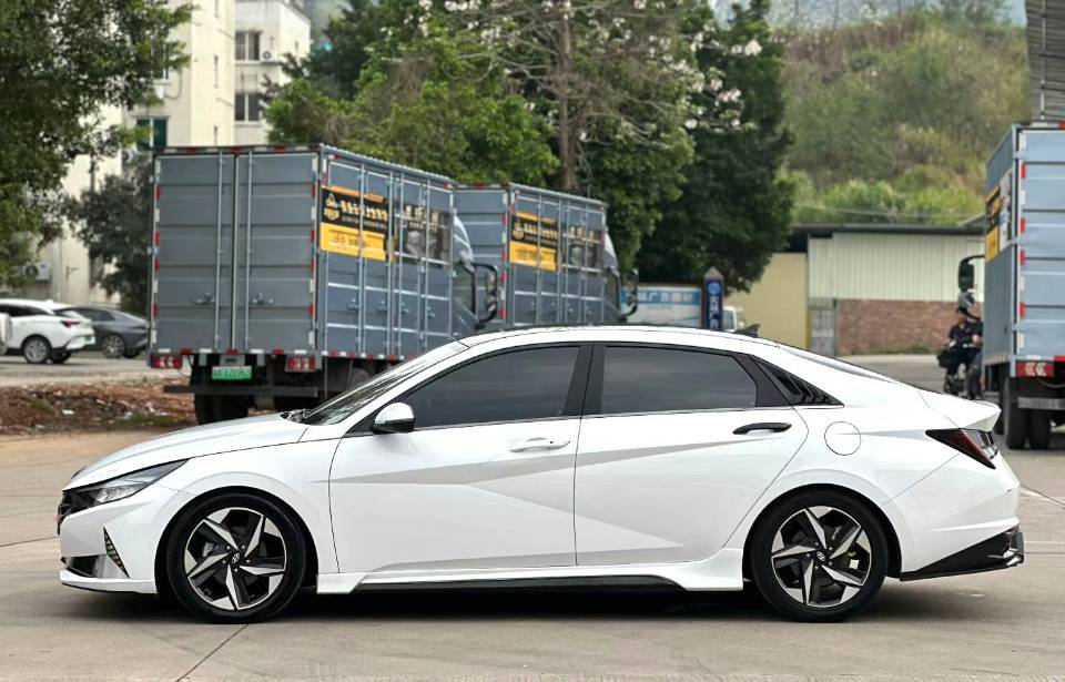 伊兰特 Model Year 240TGDi DCT GLX 精英版