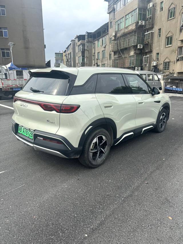 BYD UP 401KM