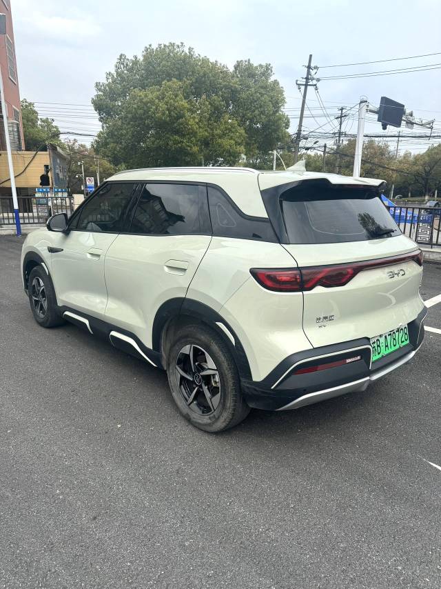 BYD UP 401KM