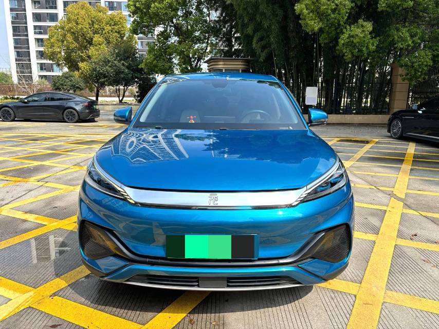 BYD PLUS 510 км