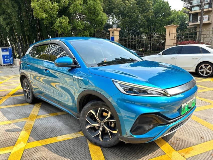 BYD PLUS 510 км