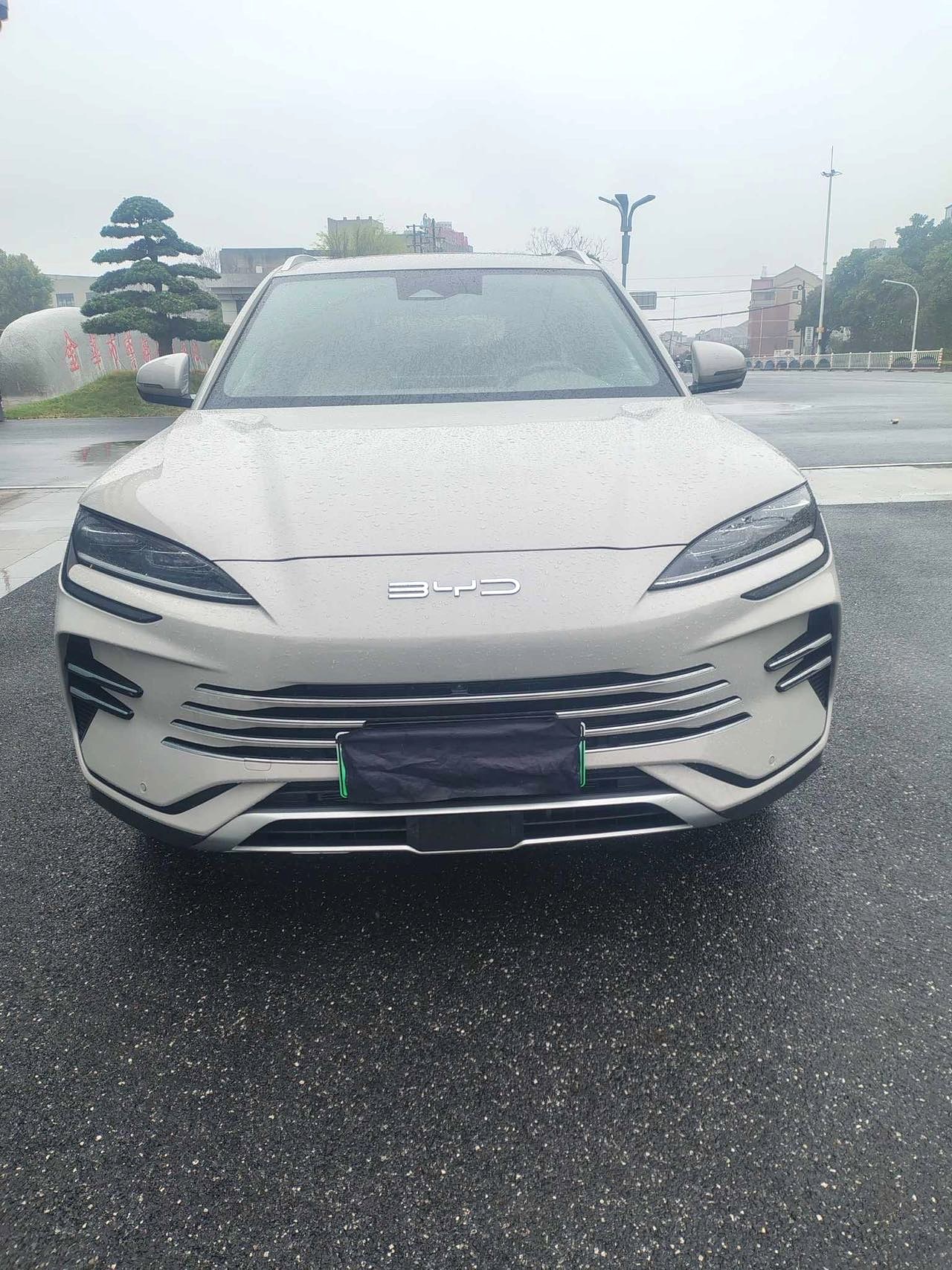 BYD PLUS New Energy DM i 160KM PLUS