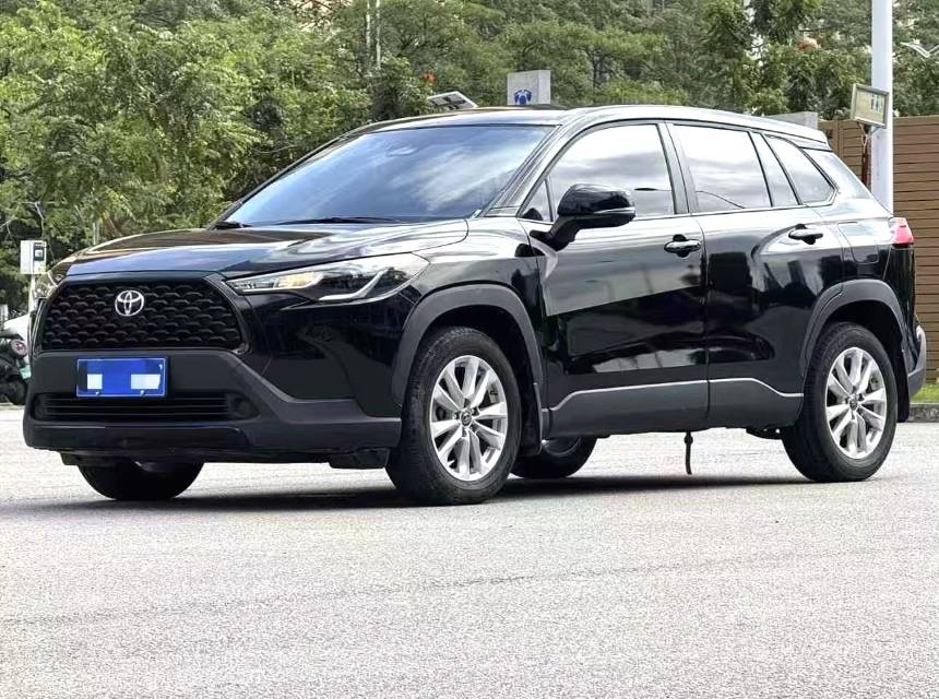 卡罗拉锐放 Model Year 2.0L 先锋版
