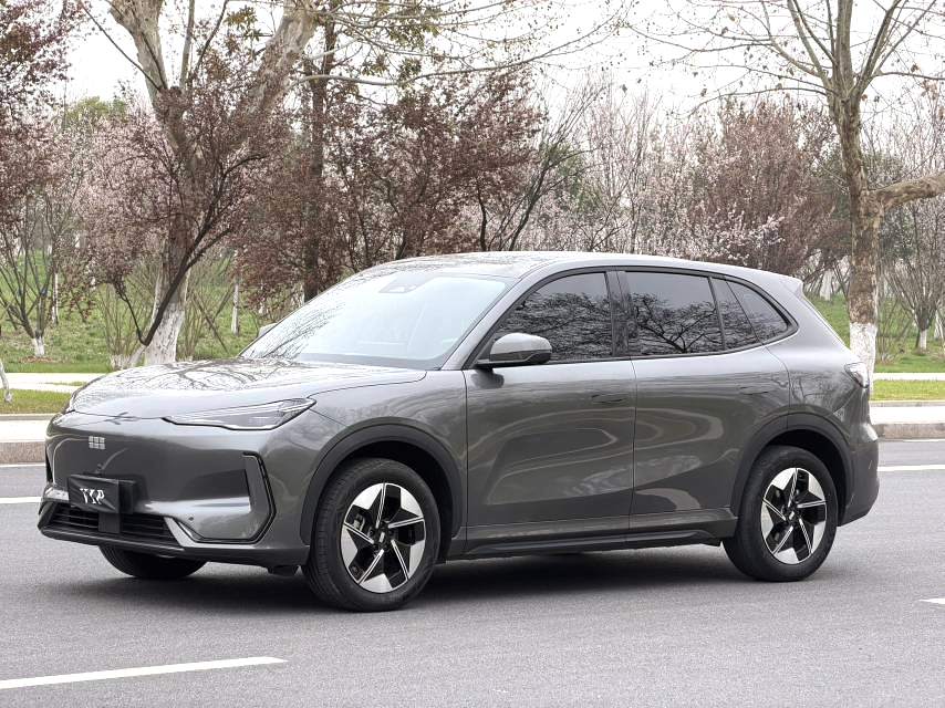 Geely Galaxy E 5, 530 км