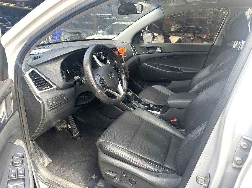 途胜 Model Year 1.6T 双离合两驱领先型