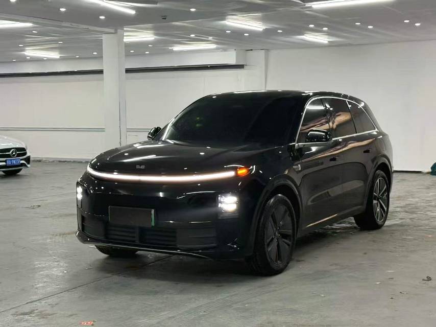 Li Auto L (Liter) 6 Pro